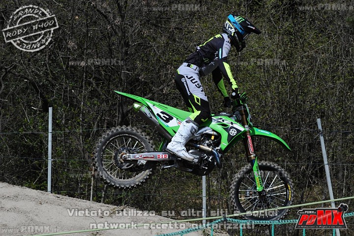ROB_1594 (Copy).jpg